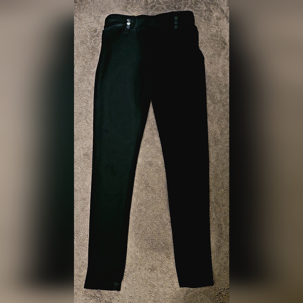 Shosho | Women's | Size Small | Black | Leggings